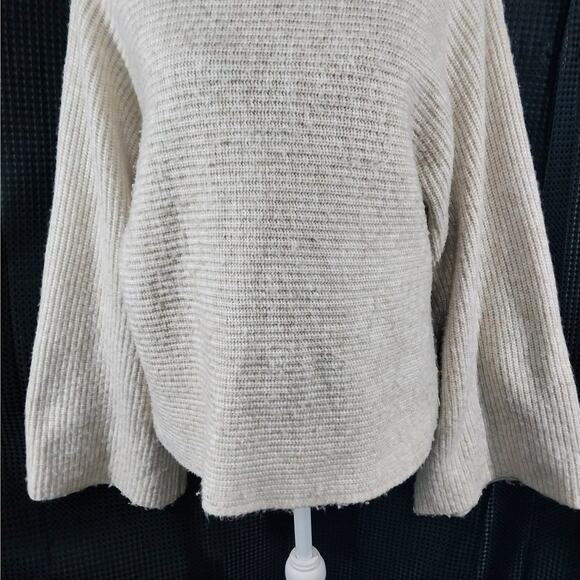 WORTHINGTON! OATMEAL & CREAM HORIZONTAL KNIT BELL SLEEVE SWEATER! SZ L - Picture 5 of 10